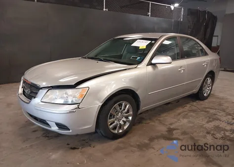 2009 Hyundai Sonata Gls z USA, uszkodzony, nr VIN 5NPET46C39H527729